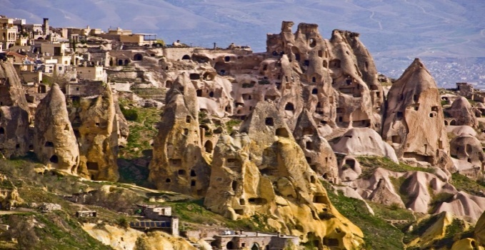 torokorszag kappadokia csodai village duchisar cappadoce turquie cthumbnail 680x350